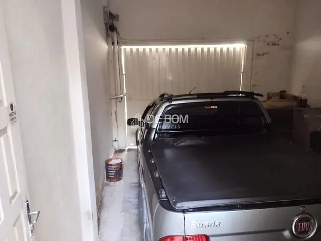 Casa com 273m² 3 quartos e 2 banheiros, à venda, no bairro Jardim Quisisana em Poços de Caldas