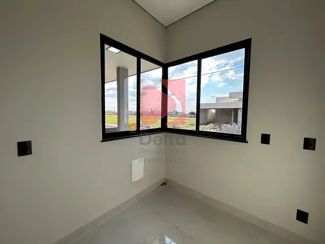 Casa 3 quartos e 2 banheiros, à venda, no bairro Centro em Pirassununga