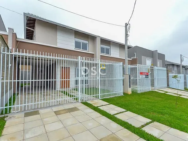 Casa com 259m² 4 quartos e 2 banheiros, à venda, no bairro Xaxim em Curitiba