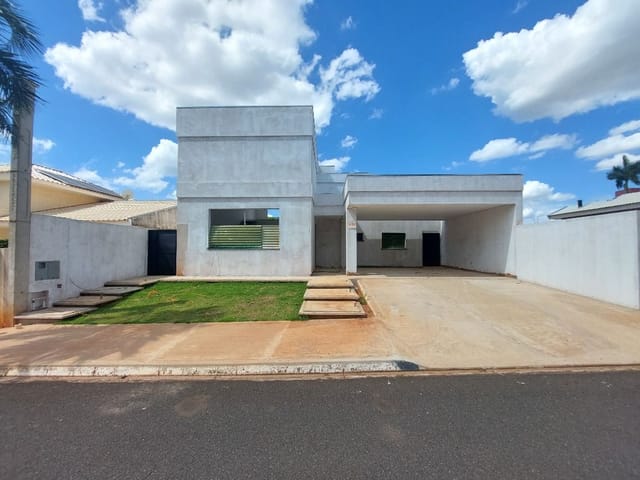 Casa com 476m² 3 quartos e 4 banheiros, à venda, no bairro Residencial de Colores em Birigui
