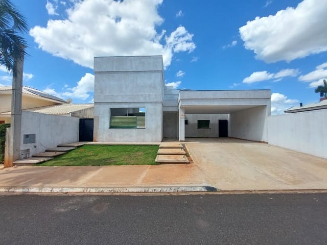 Casa com 476m² 3 quartos e 4 banheiros, à venda, no bairro Residencial de Colores em Birigui