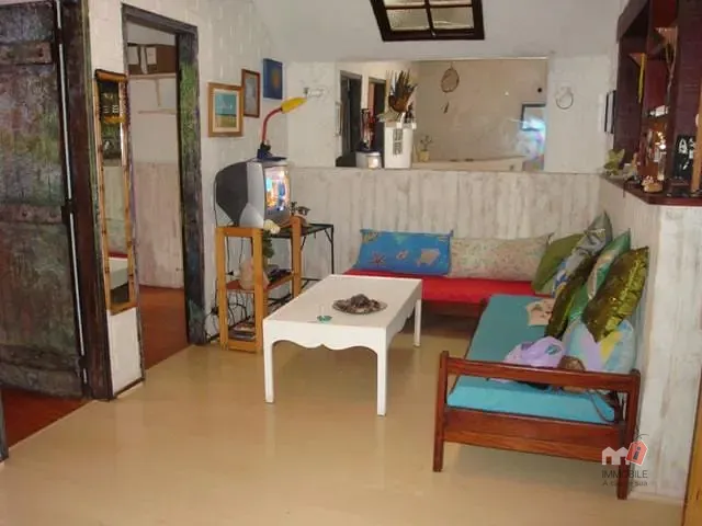 Casa 2 quartos e 1 banheiro, à venda, no bairro Itaipava em Petrópolis
