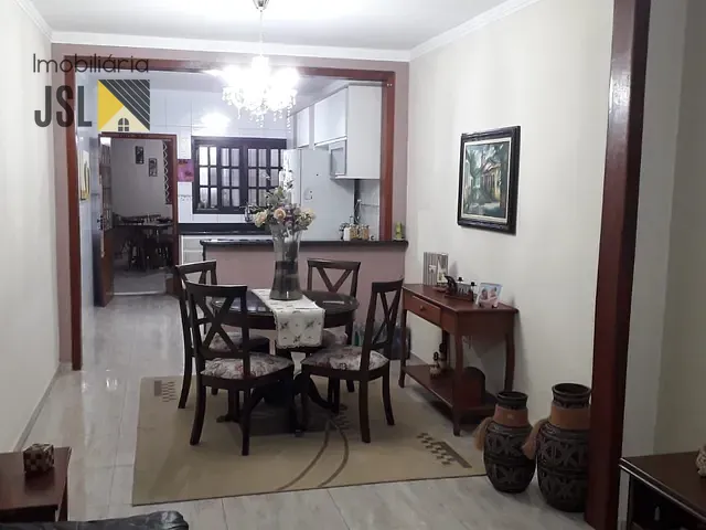 Casa com 192m² 3 quartos e 1 banheiro, à venda, no bairro Jardim Caçapava em Caçapava