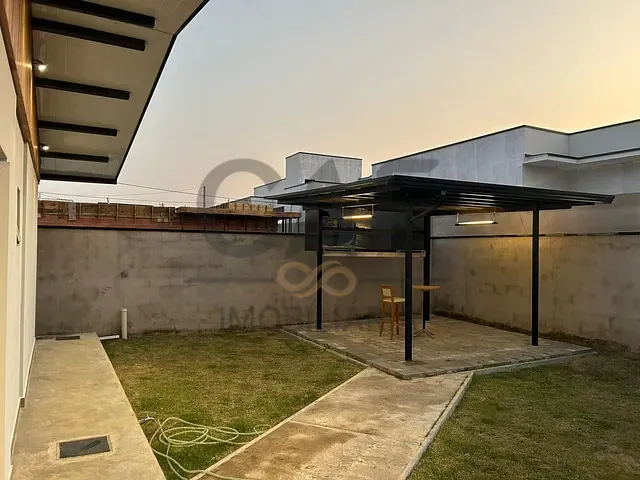 Casa com 390m² 2 quartos e 2 banheiros, à venda ou para alugar, no bairro Secção A em Holambra