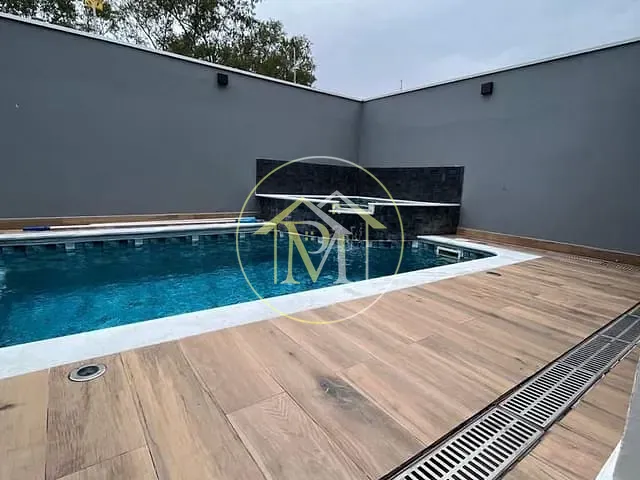 Casa com 172m² 3 quartos e 2 banheiros, à venda, no bairro Parque Campolim em Sorocaba