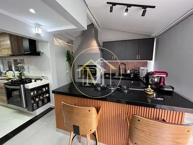 Casa com 172m² 3 quartos e 2 banheiros, à venda, no bairro Parque Campolim em Sorocaba