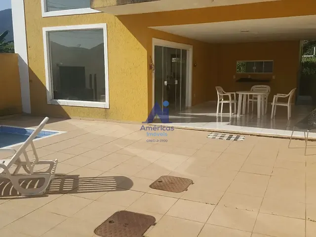 Casa com 190m² 3 quartos e 3 banheiros, à venda, no bairro Vargem Pequena em Rio de Janeiro