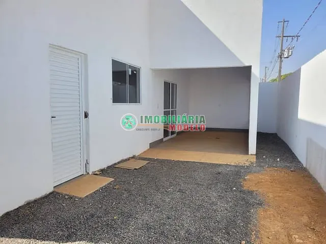 Casa 2 quartos e 2 banheiros, para alugar, no bairro Residencial Fortaleza em Canarana