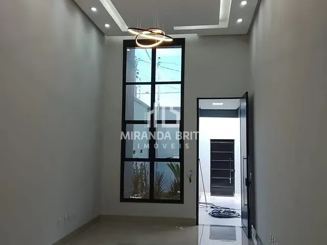 Casa 3 quartos e 2 banheiros, à venda, no bairro Jardim Tropical em Aparecida de Goiânia