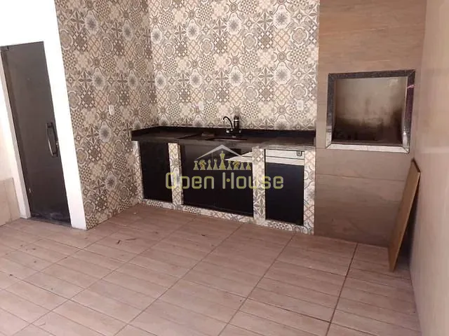 Casa com 180m² 2 quartos e 1 banheiro, à venda, no bairro Jardim Padre Josimo Tavares em Volta Redonda