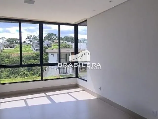 Casa com 362m² 3 quartos e 5 banheiros, à venda, no bairro 00 em Senador Canedo