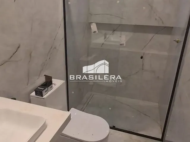 Casa com 362m² 3 quartos e 5 banheiros, à venda, no bairro 00 em Senador Canedo