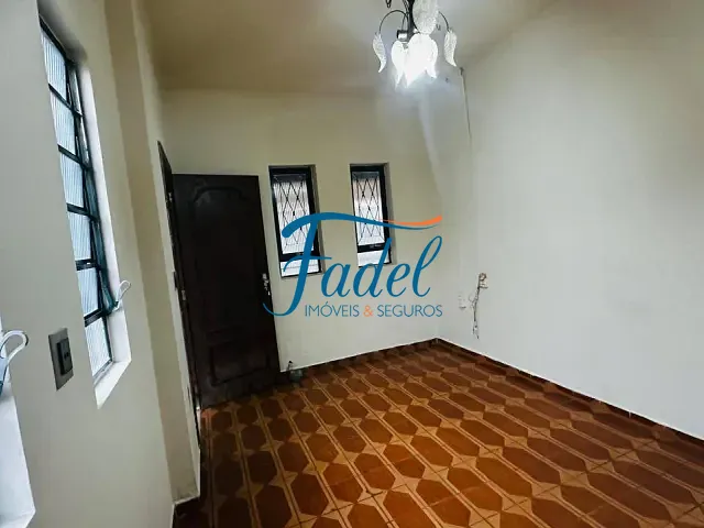 Casa 3 quartos e 1 banheiro, para alugar, no bairro Centro em Conchal