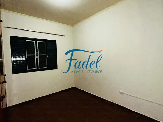 Casa 3 quartos e 1 banheiro, para alugar, no bairro Centro em Conchal