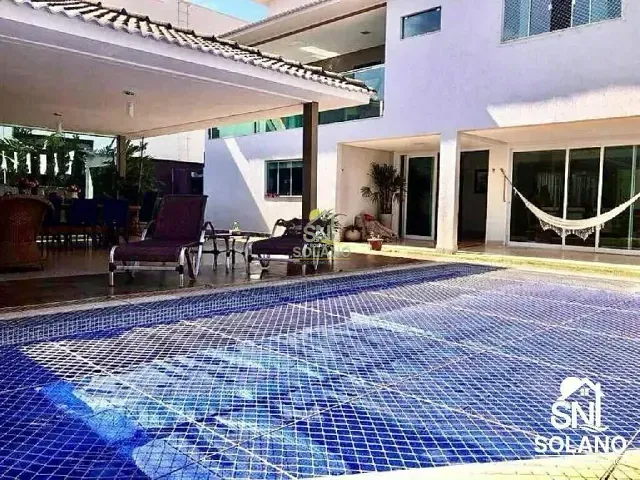 Casa com 320m² 4 quartos e 6 banheiros, à venda, no bairro Residencial Granville em Goiânia