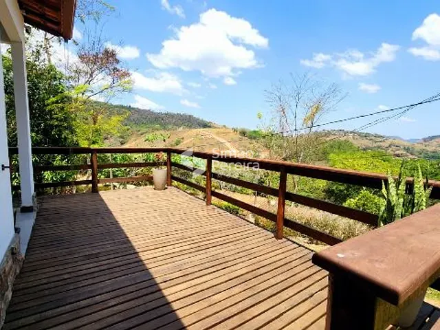Casa com 1741m² 3 quartos e 4 banheiros, à venda, no bairro Balança em Simão Pereira