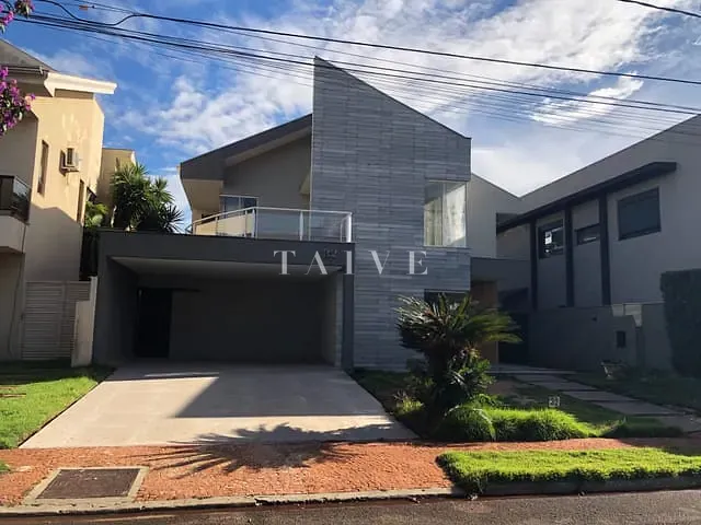Casa com 600m² 4 quartos e 5 banheiros, à venda, no bairro Esperança em Londrina