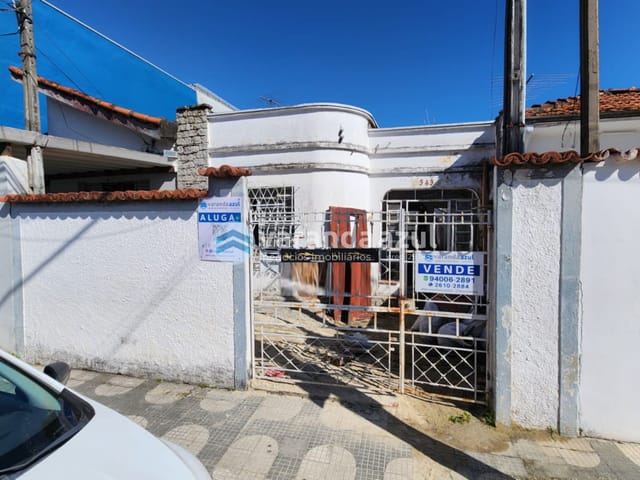 Casa 3 quartos e 1 banheiro, à venda, no bairro Centro em Mogi das Cruzes