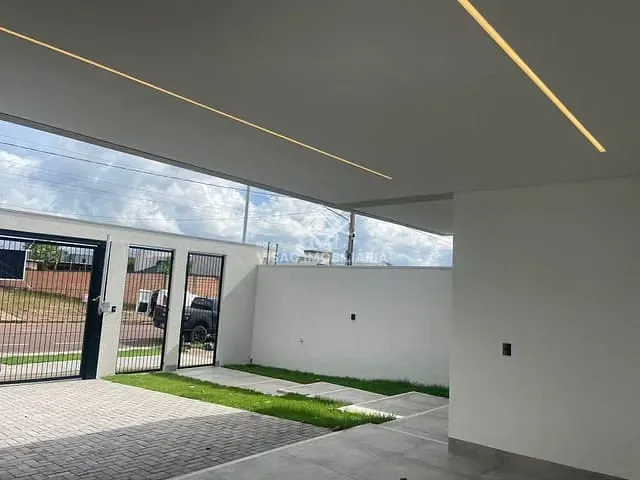 Casa à venda, no bairro Jardim Curitiba em Sinop