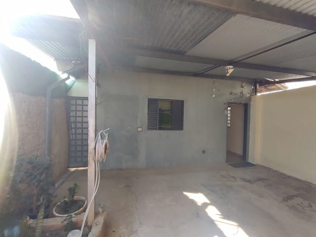 Casa com 200m² 2 quartos e 1 banheiro, à venda, no bairro Jardim Maestro Mourão em São João da Boa Vista