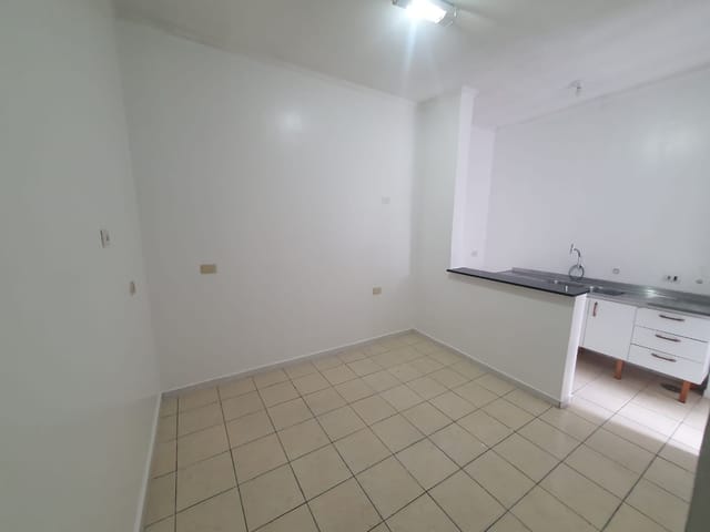 Foto do Casa - 🚶‍♂️ More a 800m do Metrô Belém! Oportunidade de Casa de 50m² com Sala e 2 Dormitórios! ✨ | Organização Imobiliária Açores