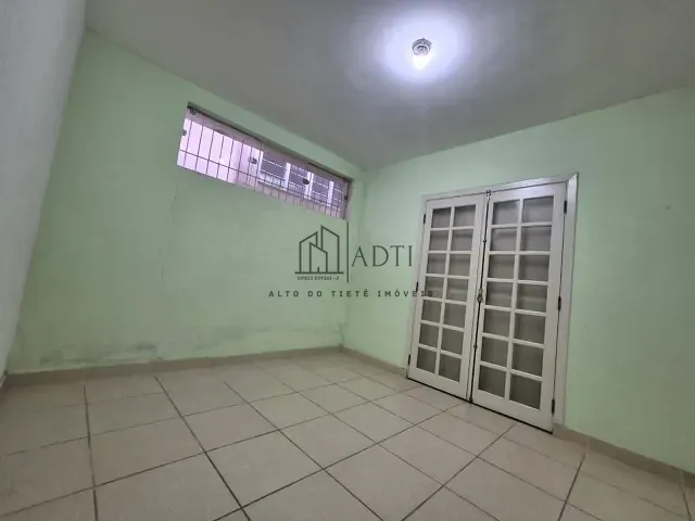 Casa 3 quartos e 1 banheiro, à venda, no bairro Vila Oliveira em Mogi das Cruzes