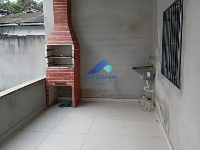 Casa com 149m² 2 quartos e 1 banheiro, à venda, no bairro Rio do Ouro em Caraguatatuba