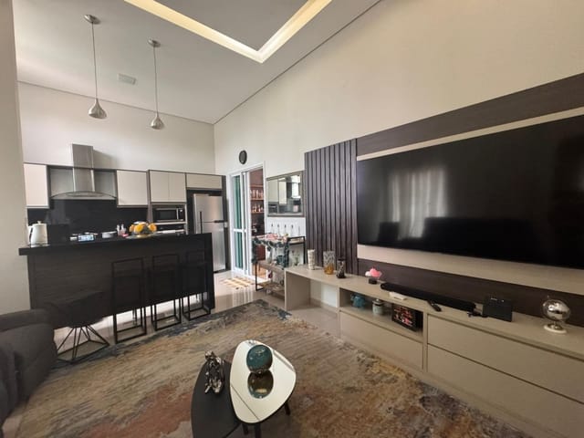 Casa com 150m² 3 quartos e 2 banheiros, à venda, no bairro Jardins do Império em Indaiatuba