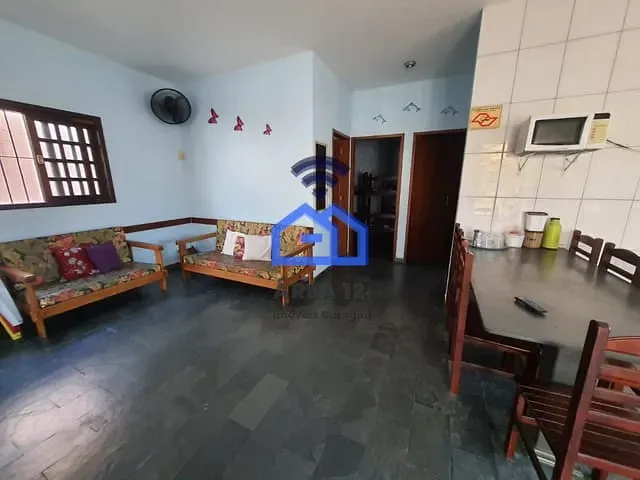 Casa com 285m² 4 quartos e 2 banheiros, à venda, no bairro Martim de Sá em Caraguatatuba