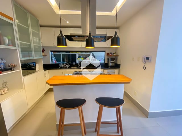 Casa com 268m² 3 quartos e 4 banheiros, à venda, no bairro Recreio dos Bandeirantes em Rio de Janeiro