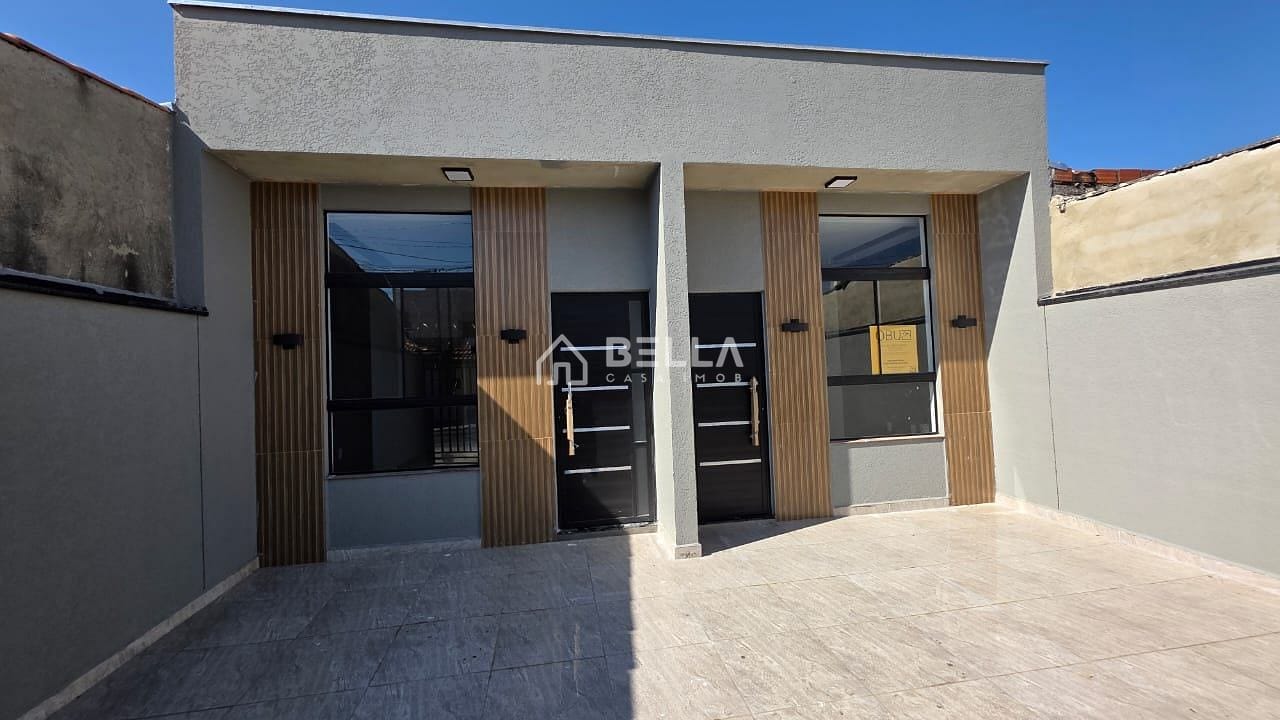 Casa à venda com 2 quartos, 50m² - Foto 1