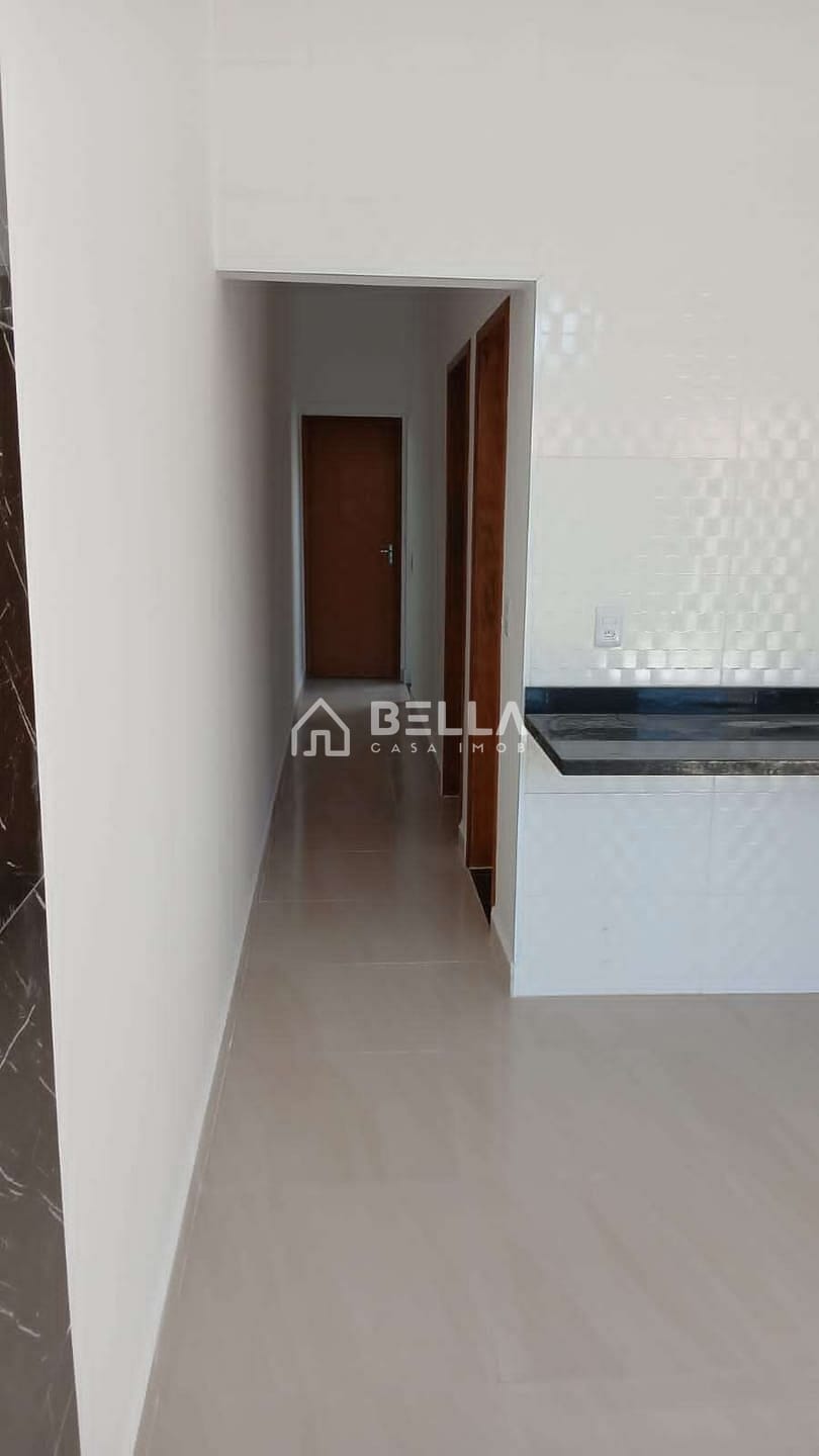 Casa à venda com 2 quartos, 50m² - Foto 18