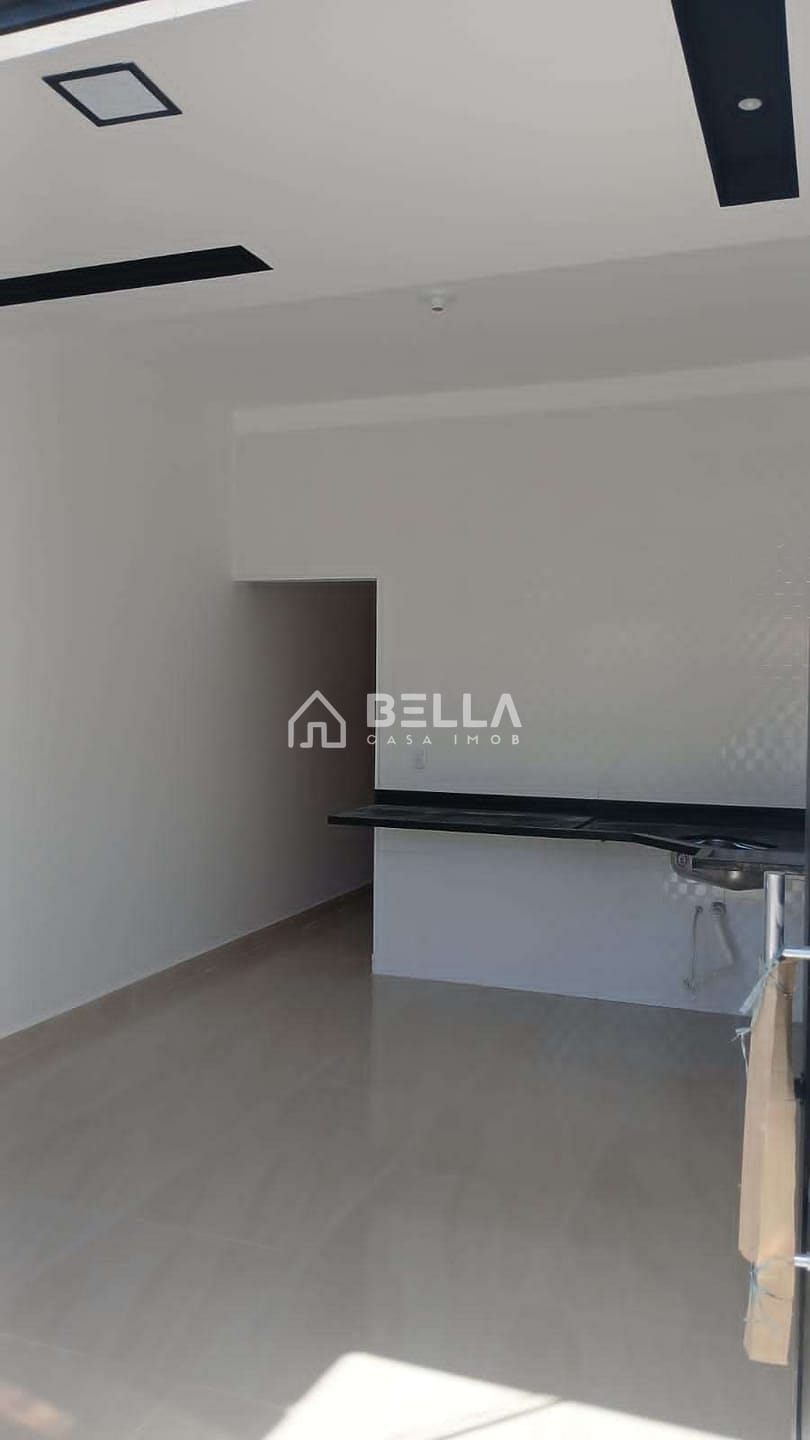 Casa à venda com 2 quartos, 50m² - Foto 19