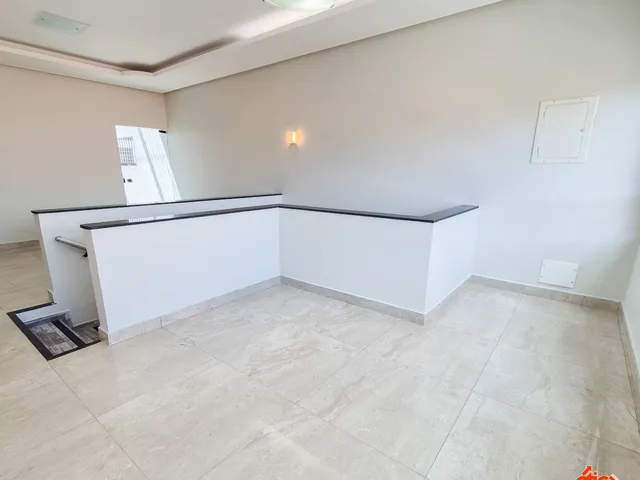 Casa 3 quartos e 3 banheiros, para alugar, no bairro Pedreira em Belém