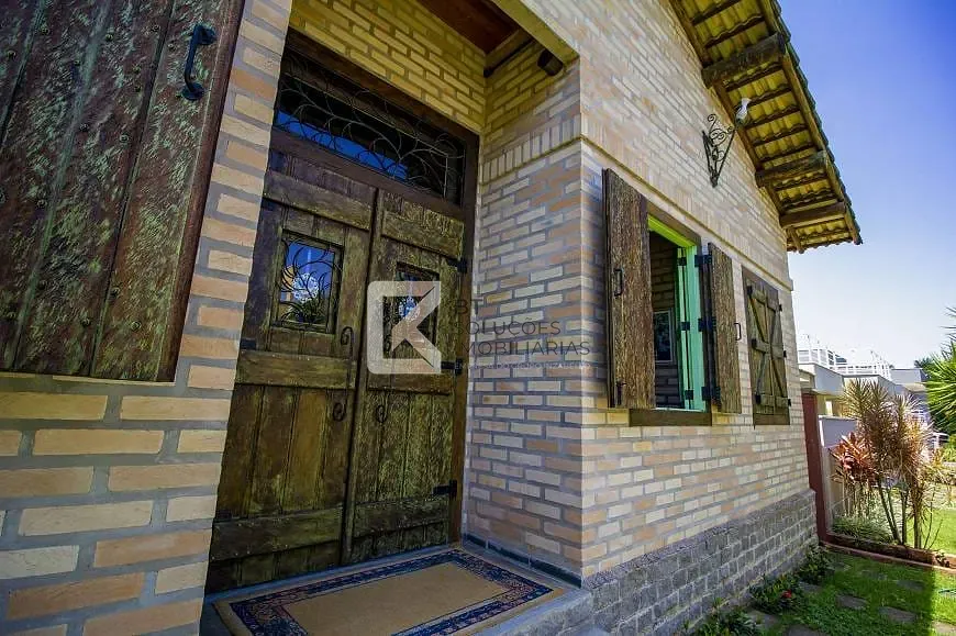 Casa, 3 quartos, 257 m² - Foto 2