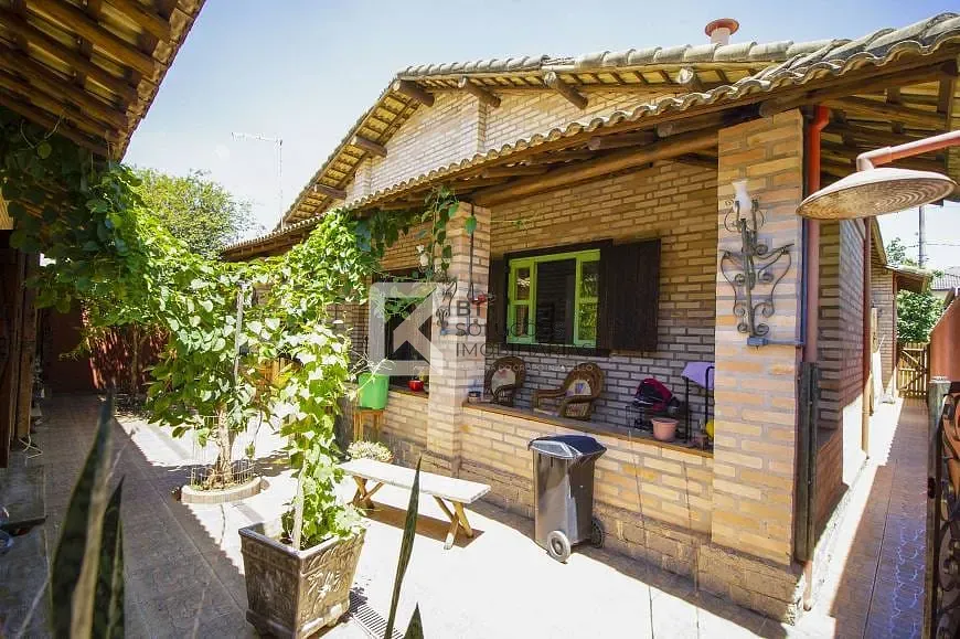 Casa, 3 quartos, 257 m² - Foto 24