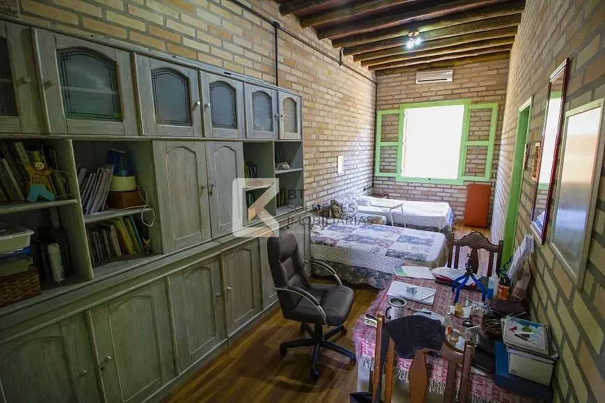 Casa, 3 quartos, 257 m² - Foto 17