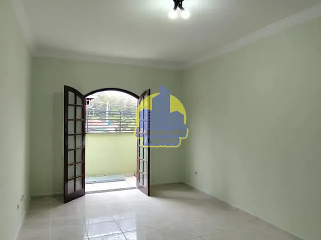 Casa com 500m² 3 quartos e 3 banheiros, para alugar, no bairro Centro em Osasco