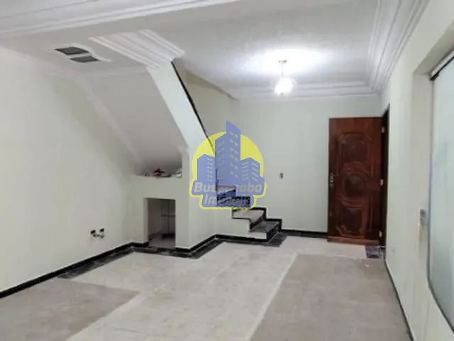 Casa com 500m² 3 quartos e 3 banheiros, para alugar, no bairro Centro em Osasco