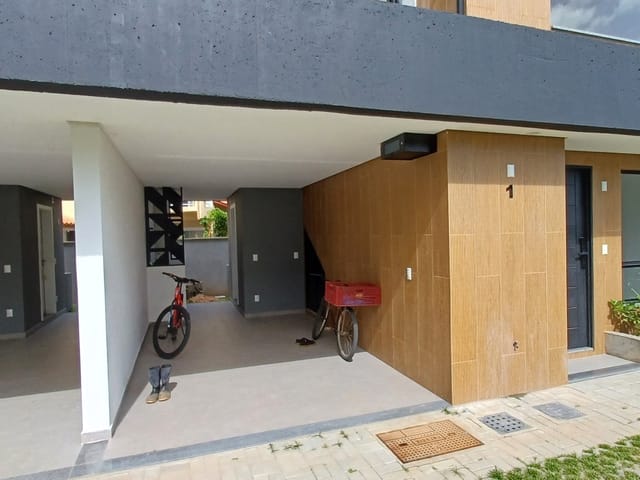 Foto do Casa - Casa geminada com 3 quartos, sendo um deles suíte, financiável - Campeche - Florianópolis/SC | Costão Sul Imóveis