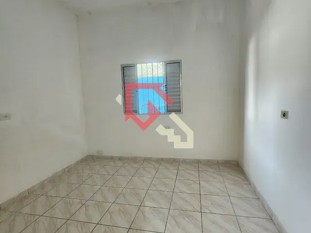 Casa 1 quarto e 1 banheiro, para alugar, no bairro Parque das Américas em Mauá