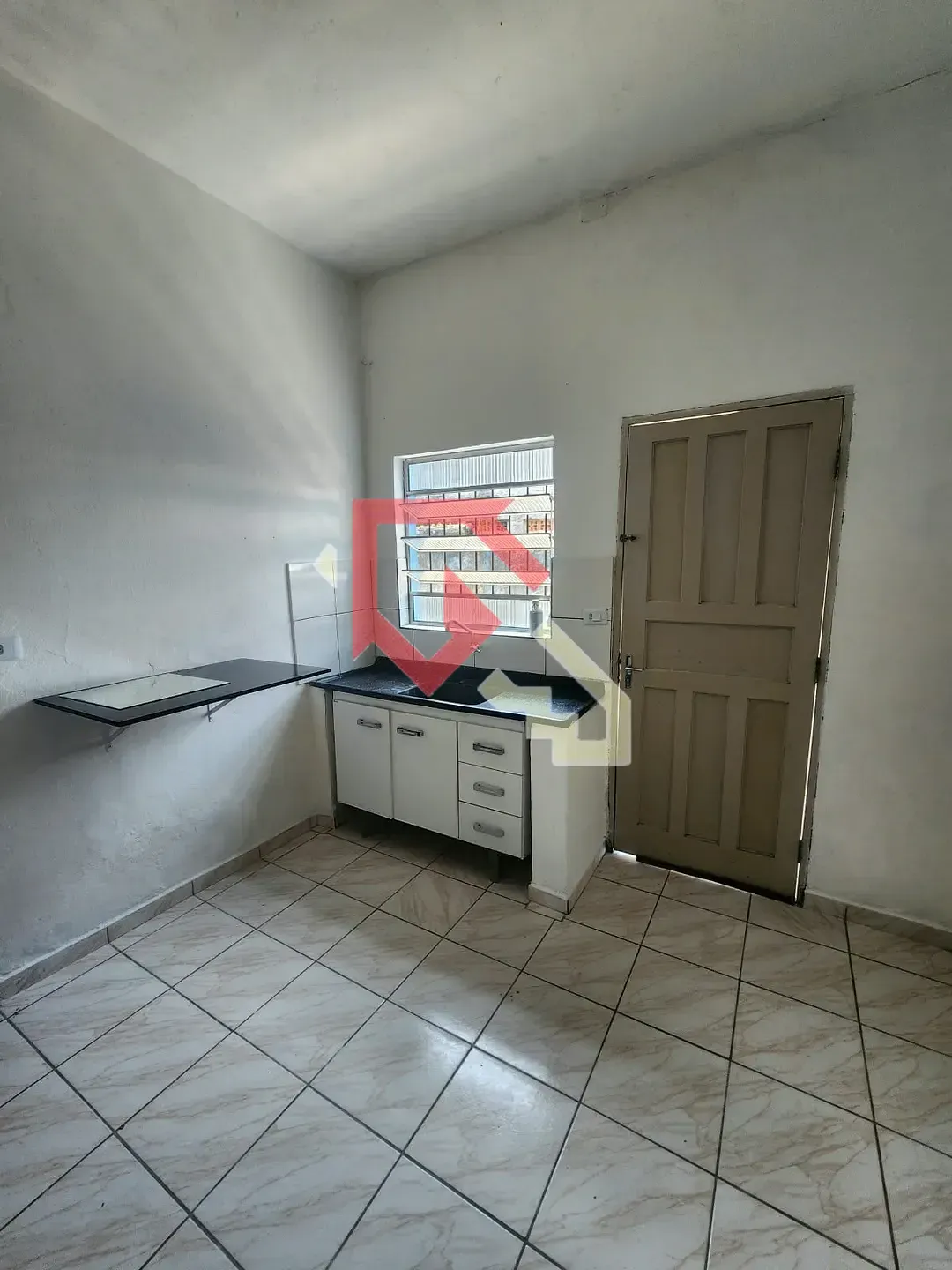 Casa, 1 quarto, 10 m² - Foto 2