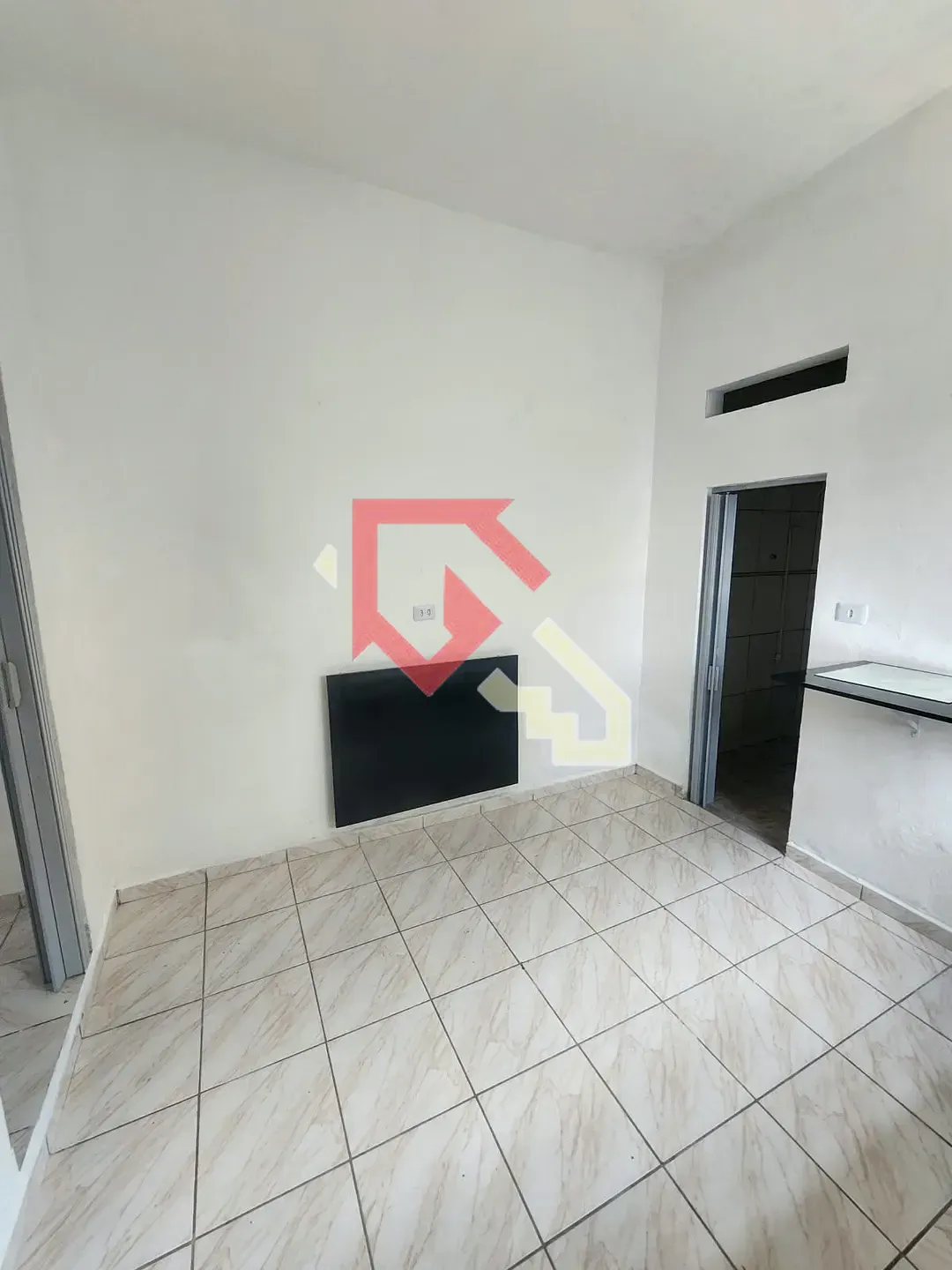 Casa, 1 quarto, 10 m² - Foto 3