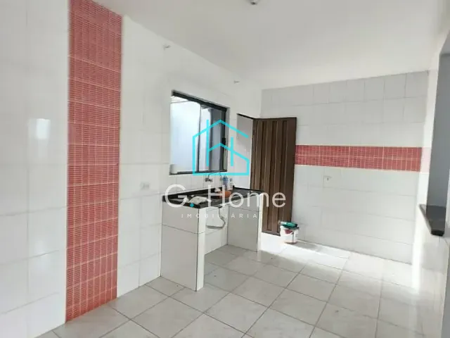 Casa com 125m² 2 quartos e 1 banheiro, à venda, no bairro Jardim Bavária em Londrina