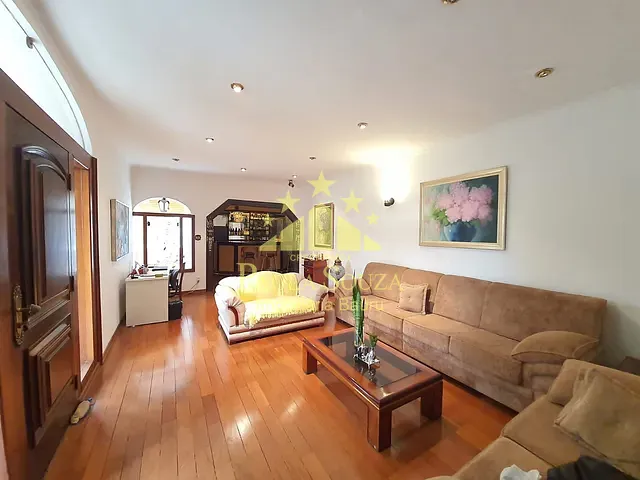 Casa com 674m² 4 quartos e 5 banheiros, à venda, no bairro Vila Aeroporto Bauru em Bauru