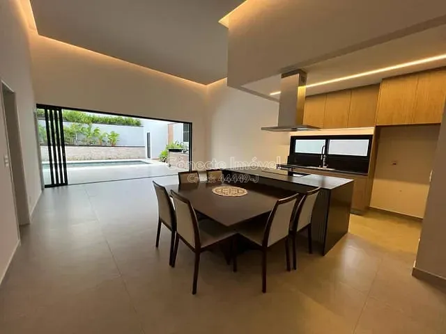 Casa com 450m² 3 quartos e 4 banheiros, à venda, no bairro Residencial Portal do Sol em Holambra