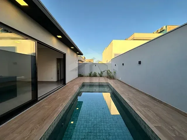 Casa 3 quartos e 5 banheiros, à venda, no bairro Loteamento Terras de Florença em Ribeirão Preto
