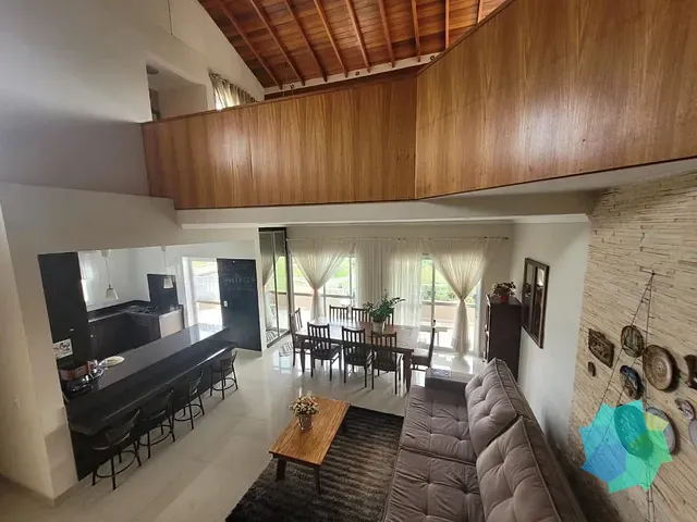 Casa com 1100m² 4 quartos e 4 banheiros, à venda, no bairro Condomínio Terras de Santa Izabel em Salto