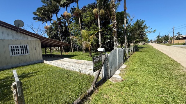 Foto do Casa - Casa para locação, PINHEIROS, Balneário Barra do Sul, SC | North Center