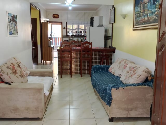 Casa 2 quartos e 1 banheiro, para alugar, no bairro Loteamento Extensão do Serramar em Rio das Ostras